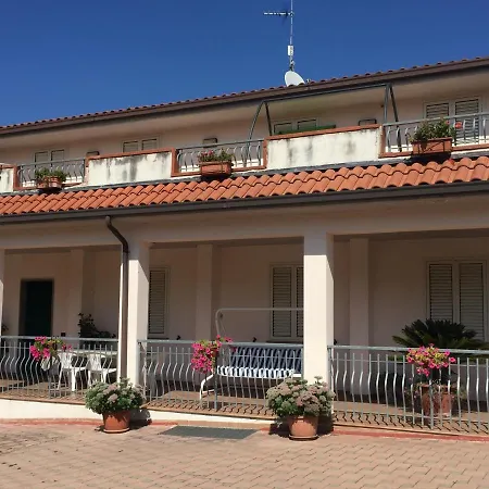 Mela__bii Panzió Sulmona